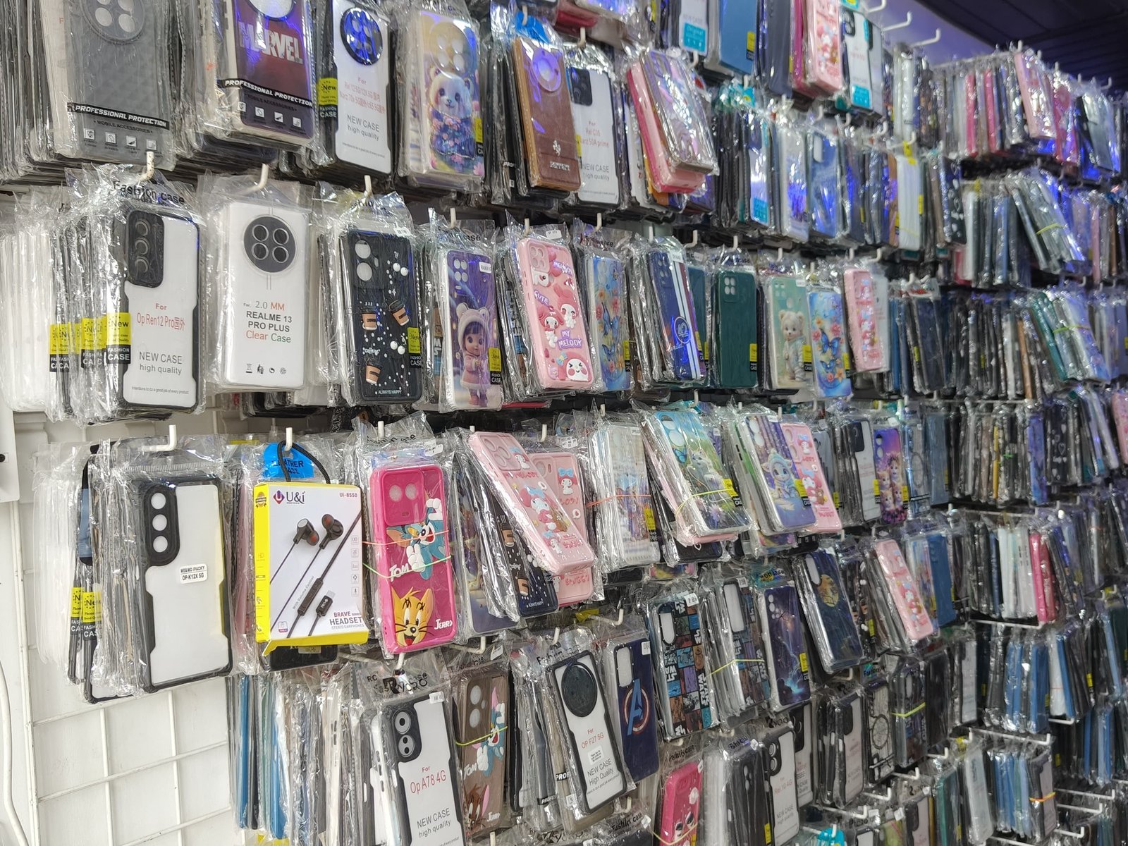 Vijay Mobile Cover And Accessories Store