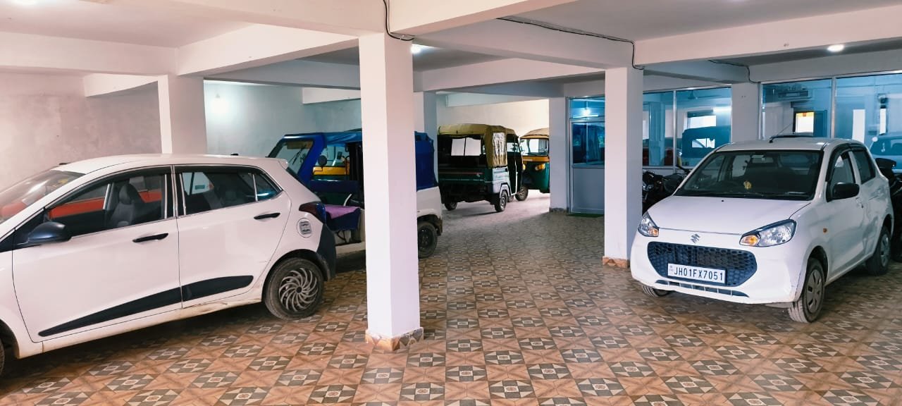 Used car shop in ring road Ranchi 9955950737 Anvi Car Bazar