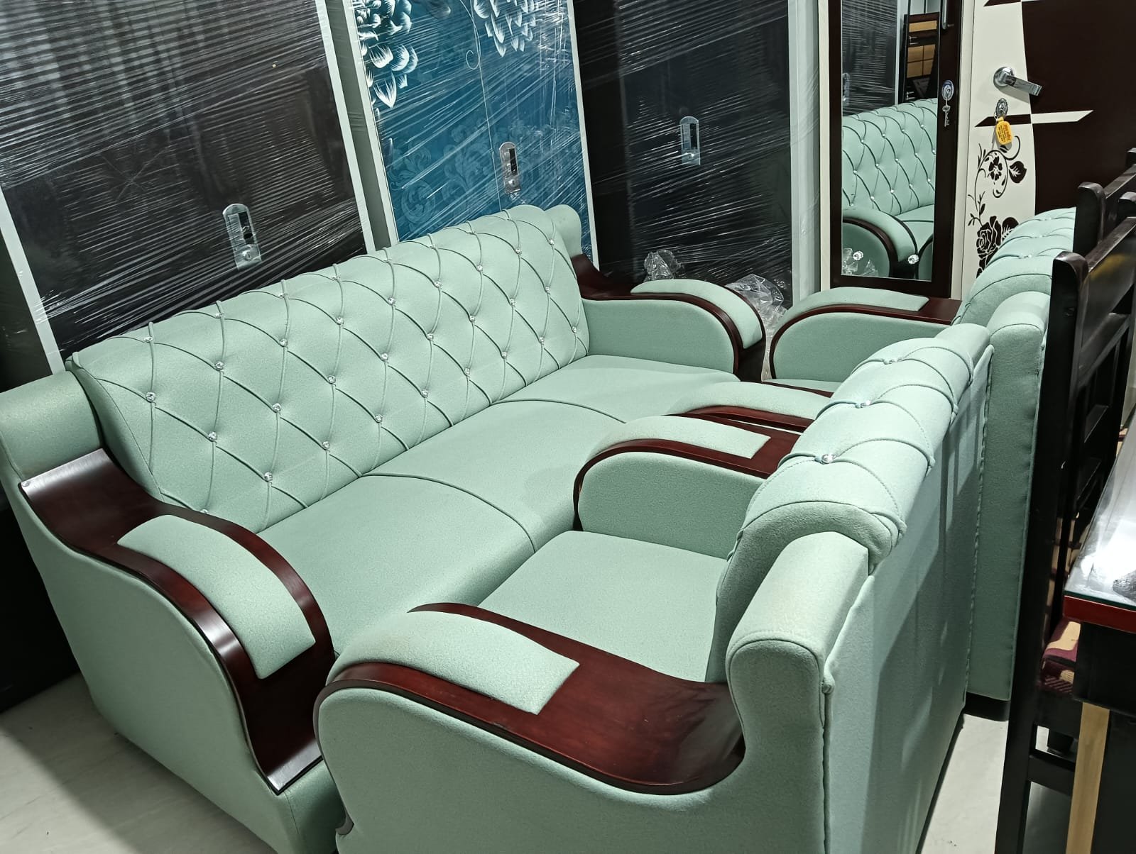 Apana Furniture Jhumri Telaiya 9934142508