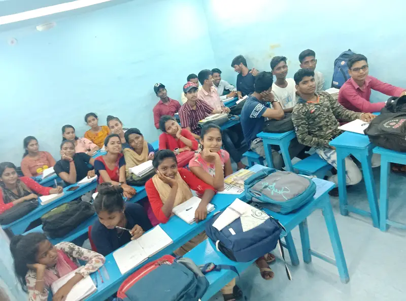 Best Railway Coaching Institute in Darbhanga-9471063180