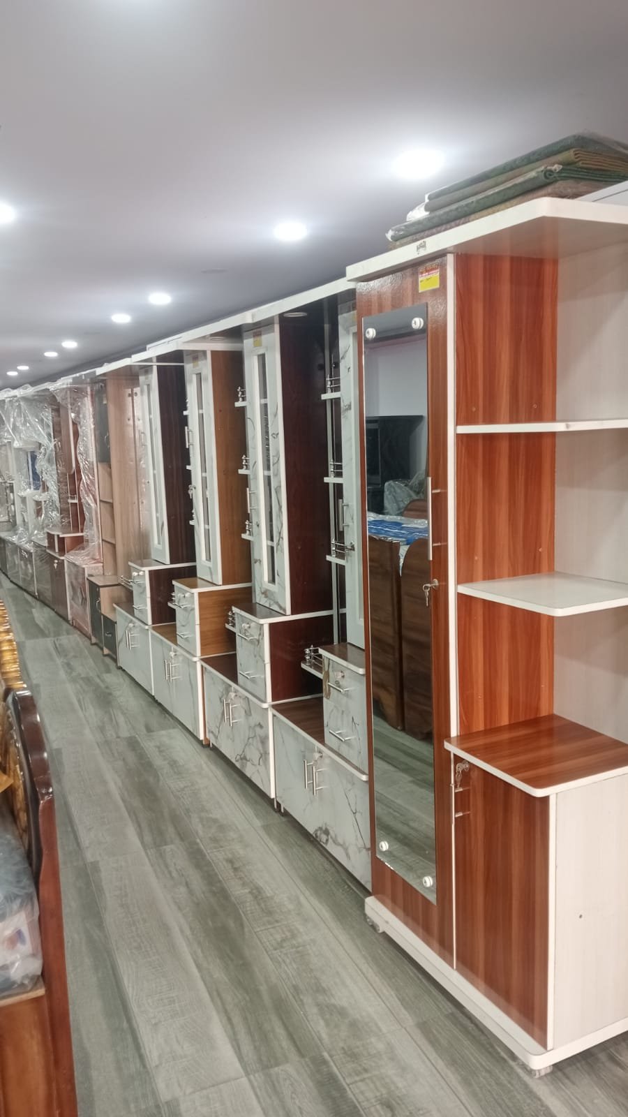 Bahu Bazar Chauparan 9304093303