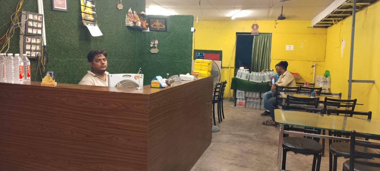 Best Pure Veg Restaurant in Darbhanga 7870771996 Radha Rani Restaurant
