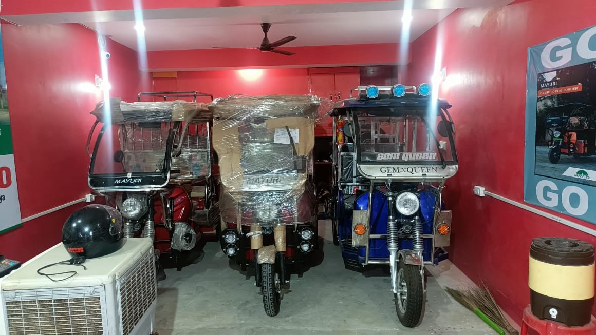 E Rickshaw Dealer in Jhumri Telaiya-9162162909